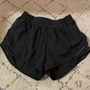 Lululemon Hotty Hot Short